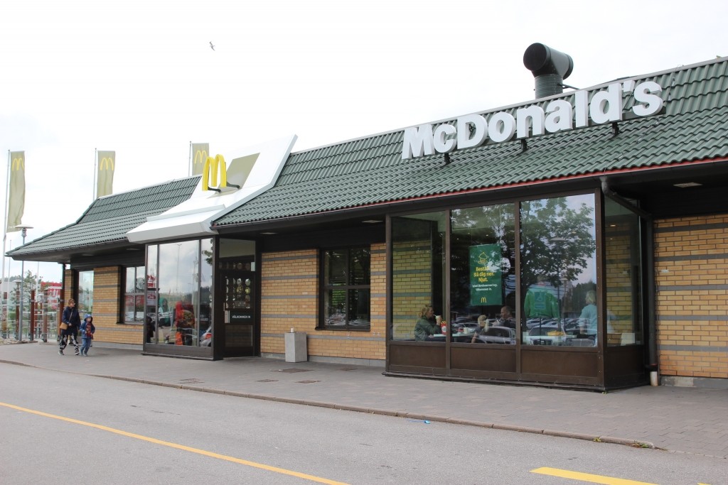 McDonalds, Överby, Trollhättan