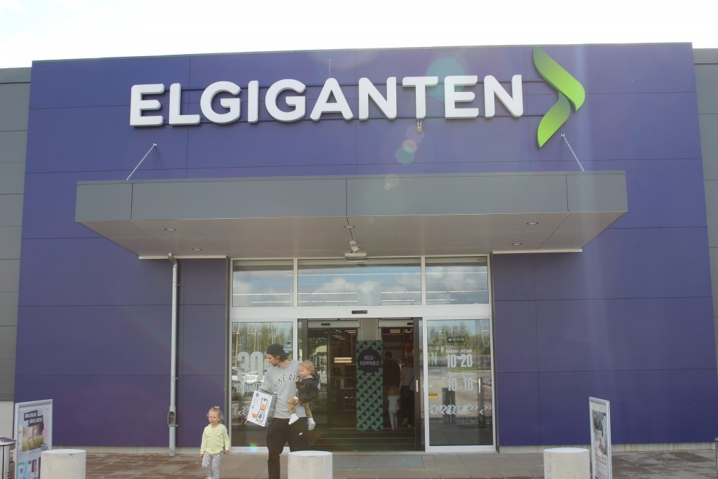 Elgiganten, Överby, Trollhättan